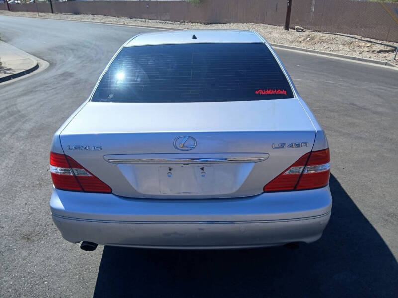 2004 Lexus LS 430