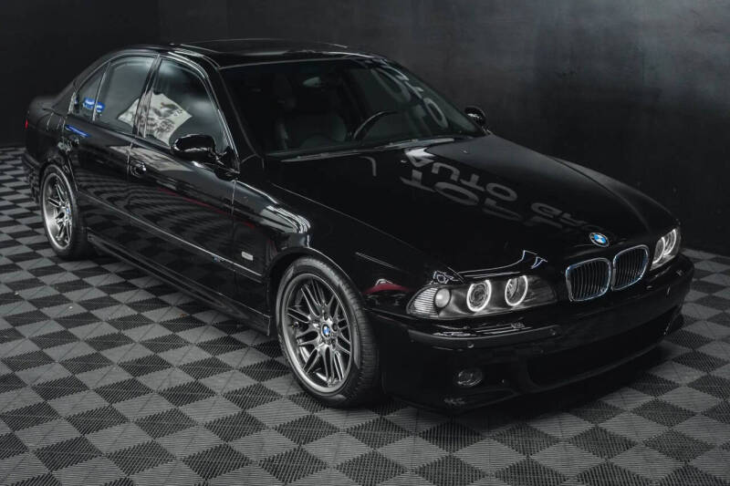 2003 BMW M5