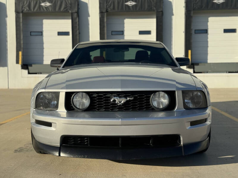 2005 Ford Mustang GT Premium