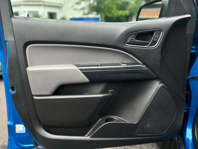 2021 GMC Canyon Elevation Standard