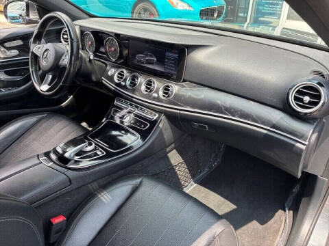 2017 Mercedes-Benz E-Class E 300 4MATIC