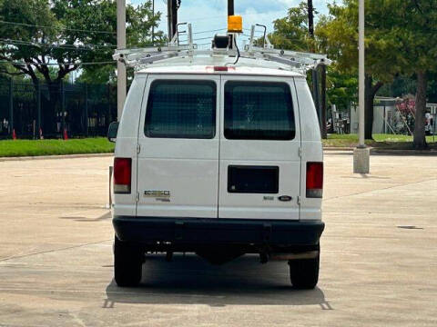 2012 Ford E-Series E-250