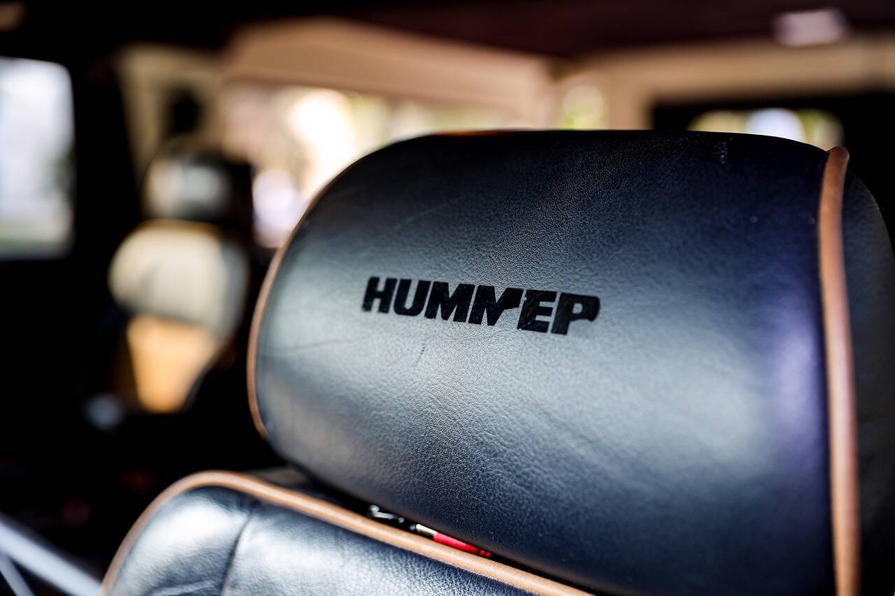 2004 HUMMER H1 82