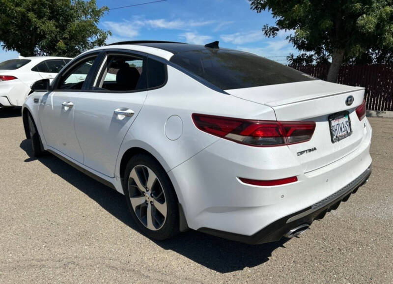 2019 Kia Optima S