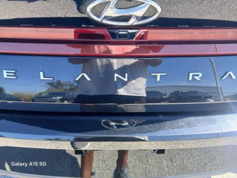 2022 Hyundai Elantra