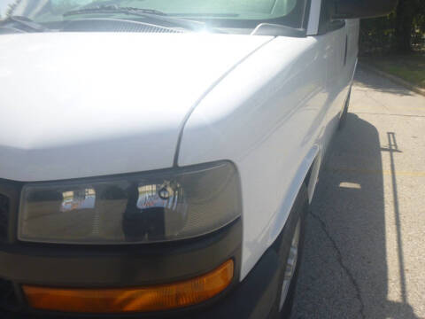 2020 Chevrolet Express 2500