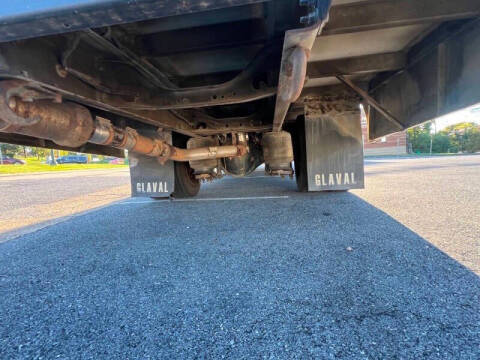 2011 Ford F-650