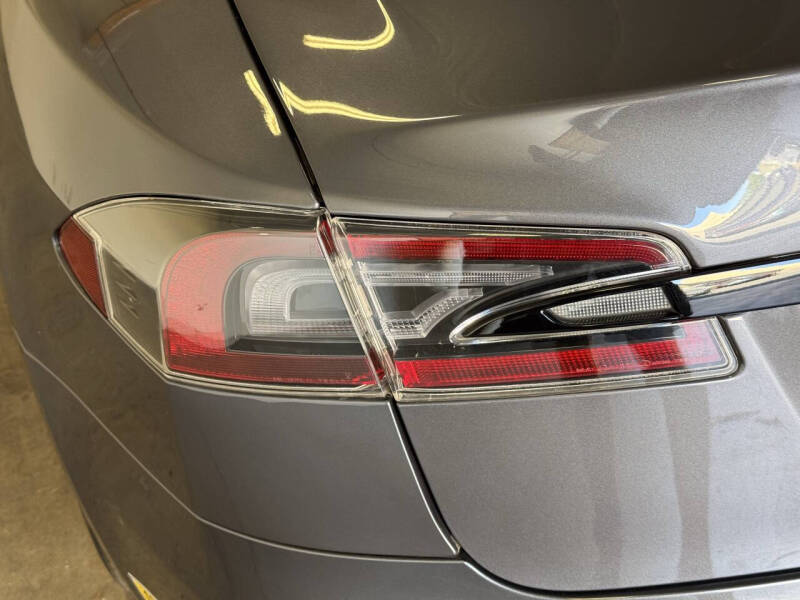 2021 Tesla Model S Long Range