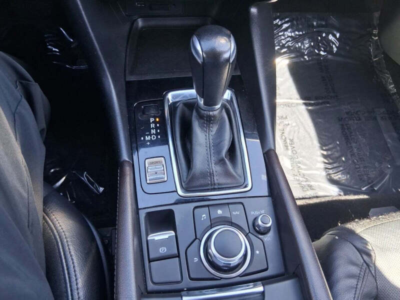 2017 Mazda MAZDA3 Grand Touring