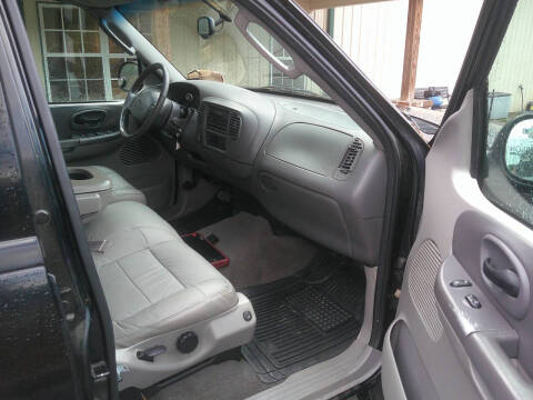 2002 Ford F-150 Lariat