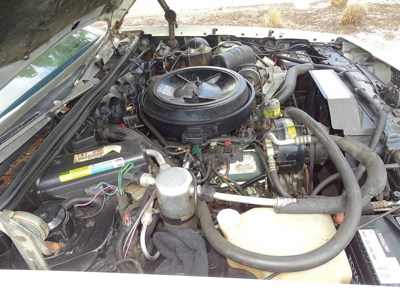 1985 Oldsmobile Cutlass Supreme 47