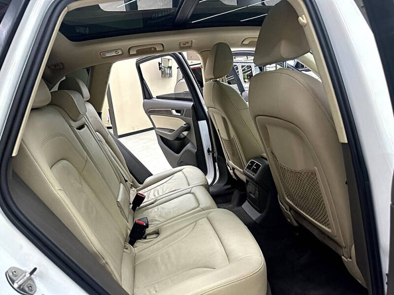 2015 Audi Q5 2.0T quattro Premium Plus