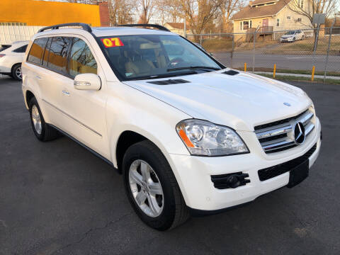 2007 Mercedes-Benz GL-Class for sale at Watson's Auto Wholesale in Kansas City MO