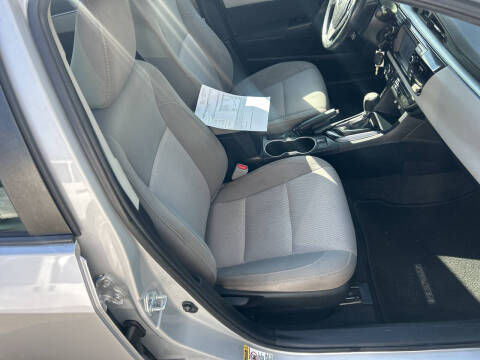 2015 Toyota Corolla LE