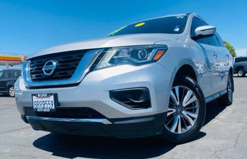 2020 Nissan Pathfinder for sale at Lugo Auto Group in Sacramento CA