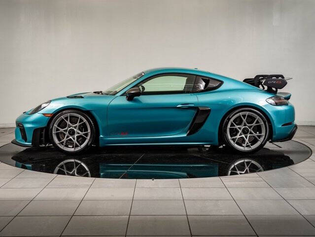 2024 Porsche 718 Cayman GT4 RS