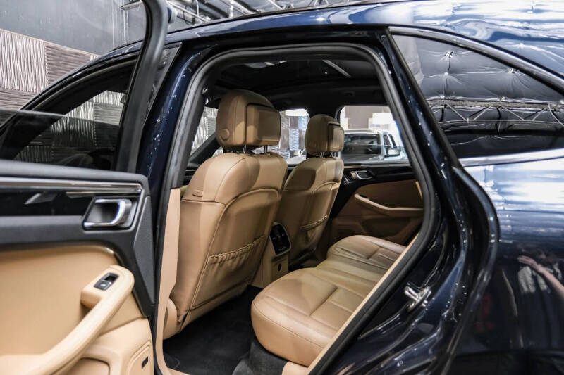2018 Porsche Macan