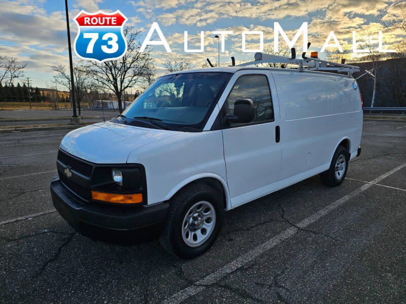 2013 Chevrolet Express Cargo Work Van's photo