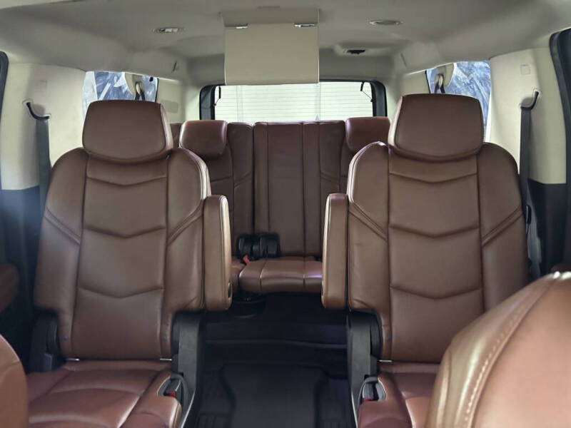 2020 Cadillac Escalade ESV Premium Luxury