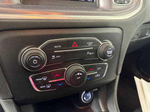 2022 Dodge Charger SXT