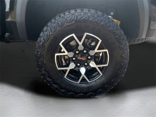 2024 GMC Canyon AT4X