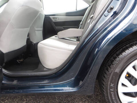 2017 Toyota Corolla LE