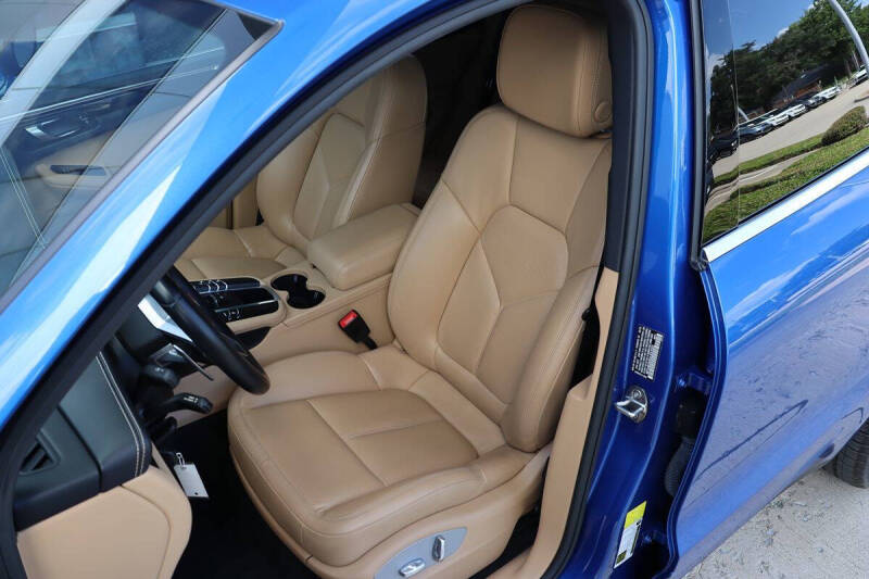 2018 Porsche Macan S