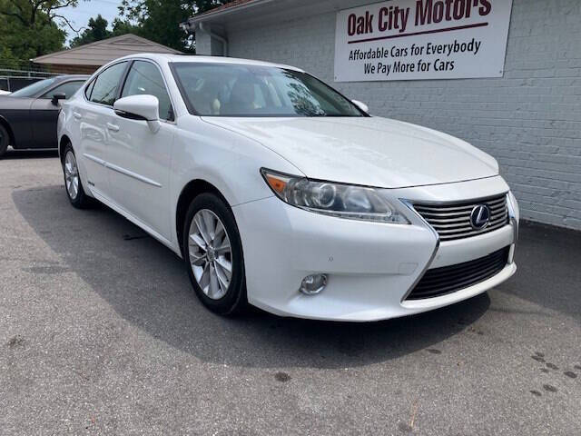 2013 Lexus ES 300h for sale at Oak City Motors in Garner NC