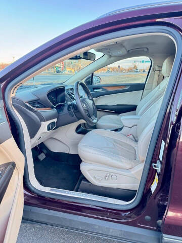 2017 Lincoln MKC Select