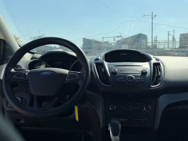 2017 Ford Escape S