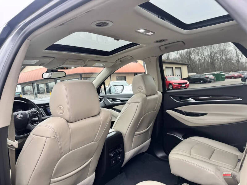 2021 Buick Enclave Essence