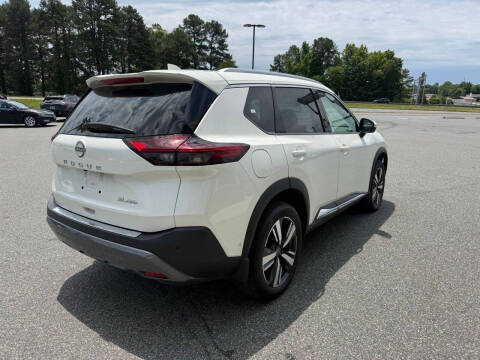 2023 Nissan Rogue SL