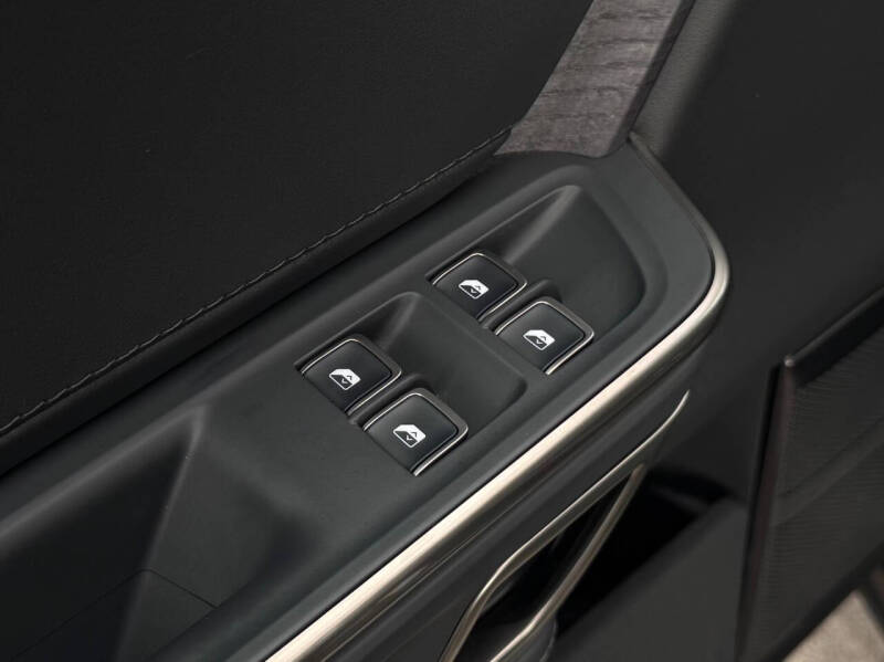 2024 Rivian R1S Launch Edition