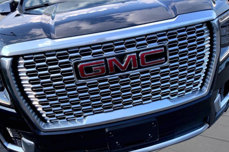 2024 GMC Yukon XL Denali