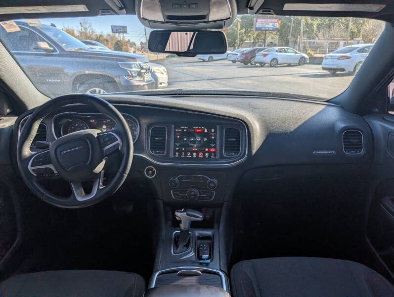 2016 Dodge Charger SXT