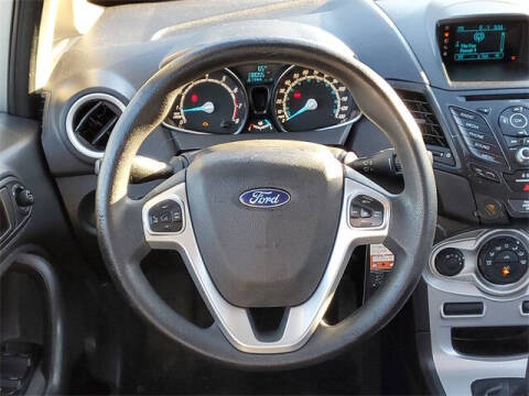 2017 Ford Fiesta SE