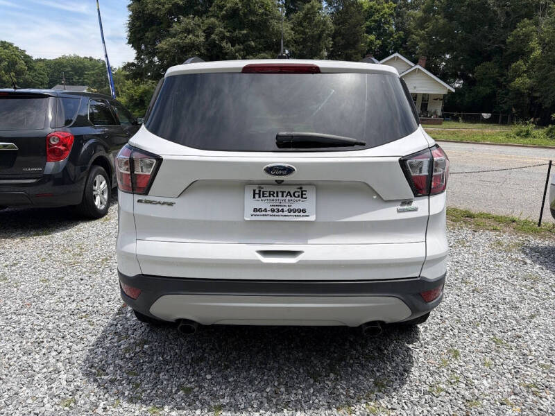 2018 Ford Escape SE