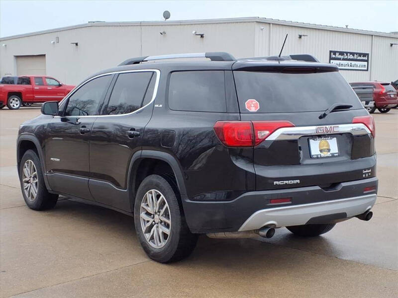 2019 GMC Acadia SLE-2