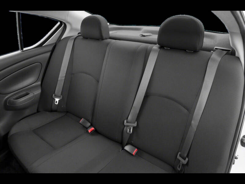 2019 Nissan Versa SV