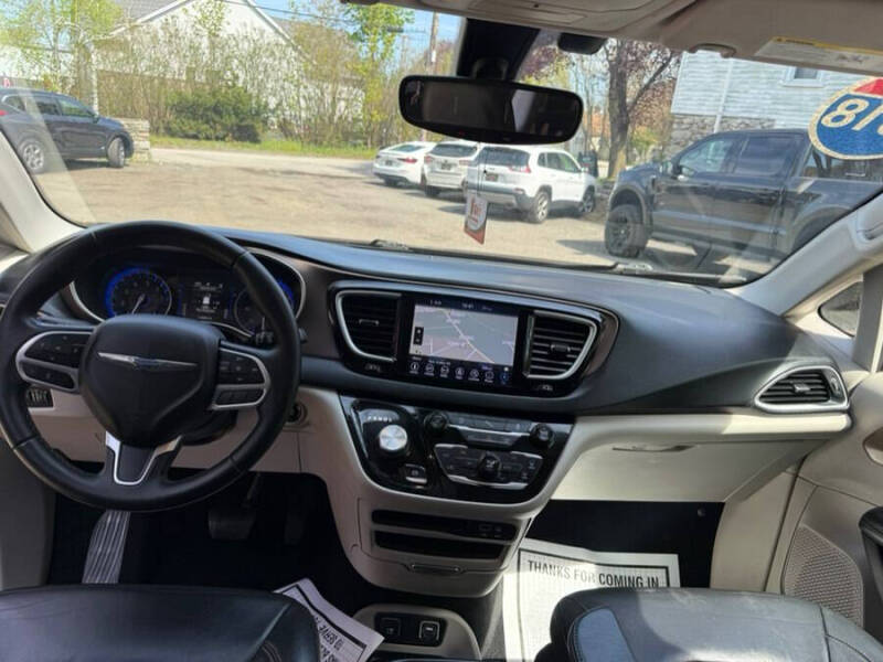 2018 Chrysler Pacifica Touring L