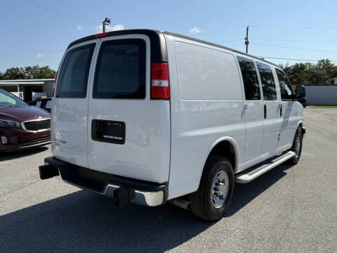 2024 Chevrolet Express 2500