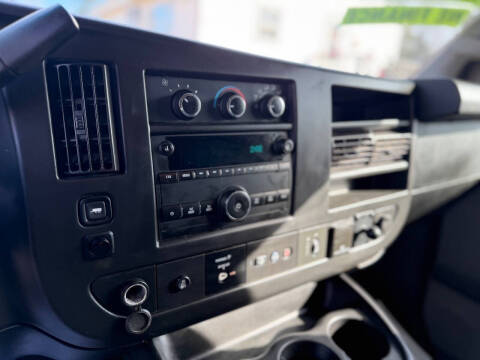 2018 Chevrolet Express 2500