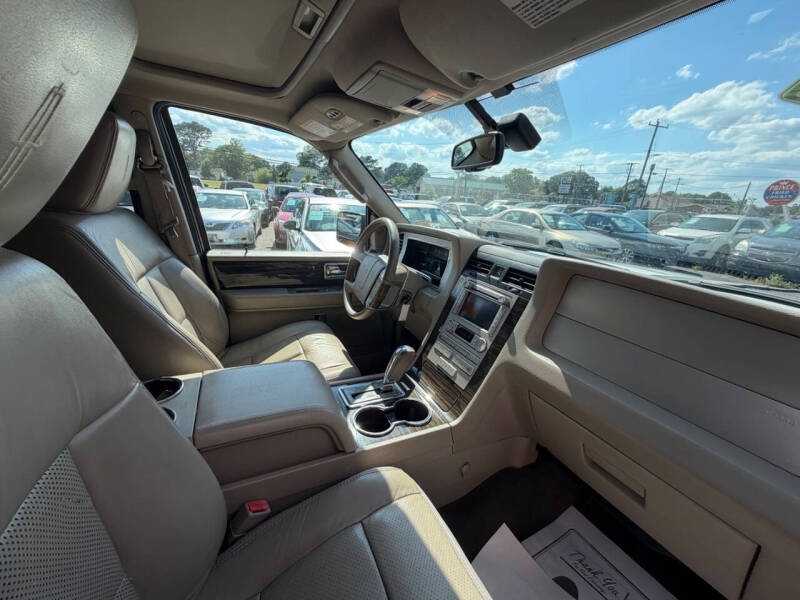 2010 Lincoln Navigator