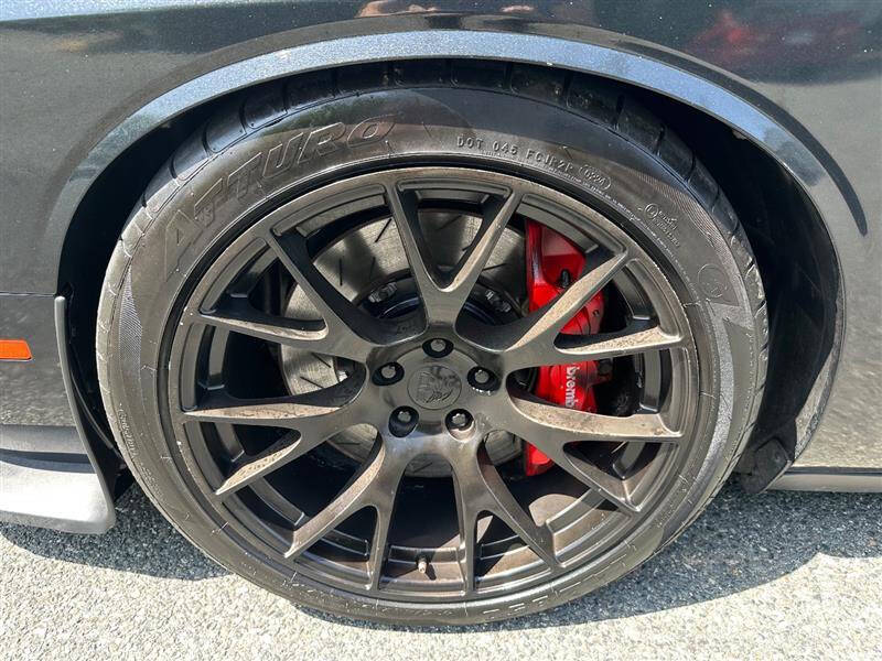2015 Dodge Challenger SRT Hellcat
