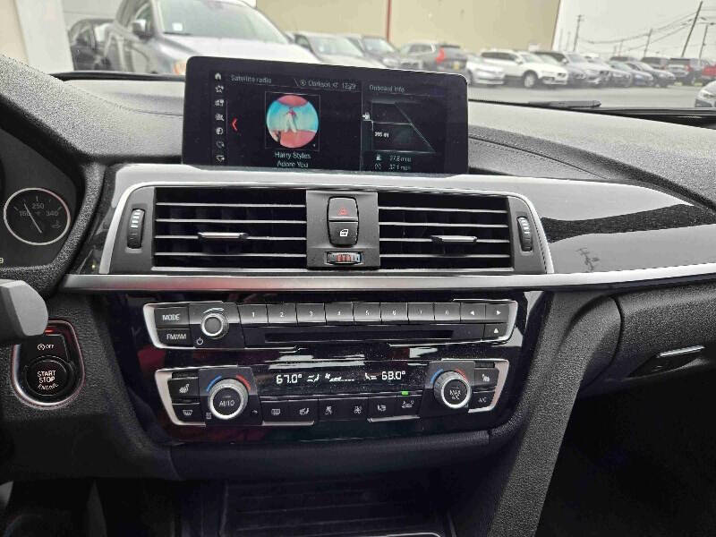 2018 BMW 3 Series 330i xDrive