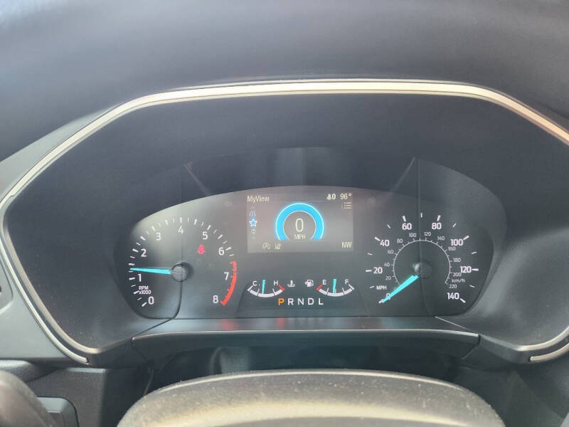 2020 Ford Escape SE
