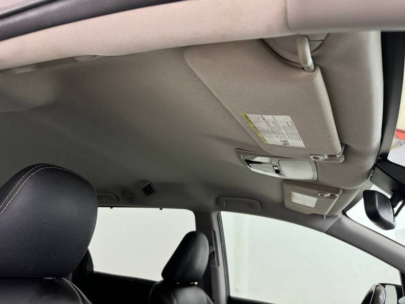 2018 Toyota Sienna SE Premium 8-Passenger