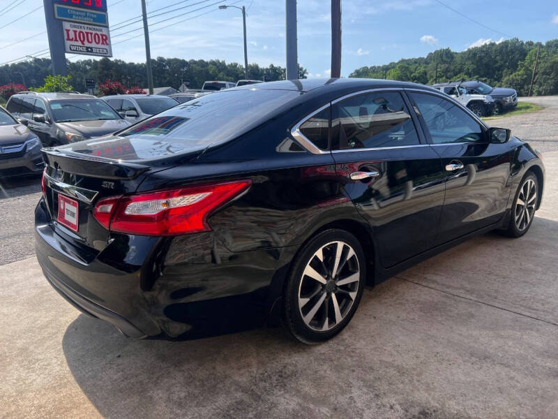 2016 Nissan Altima 2.5 SR