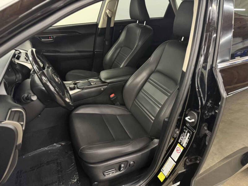 2017 Lexus NX 200t