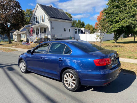 2011 Volkswagen Jetta for sale at Route 10 Motors LLC in Plainville CT